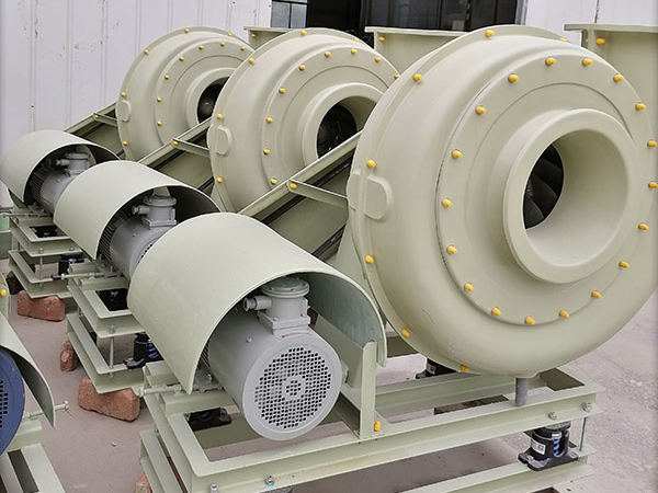 玻璃鋼風(fēng)機(jī)