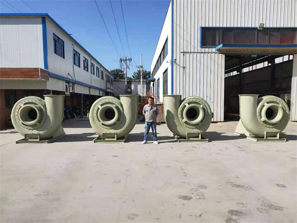 玻璃鋼風(fēng)機(jī)
