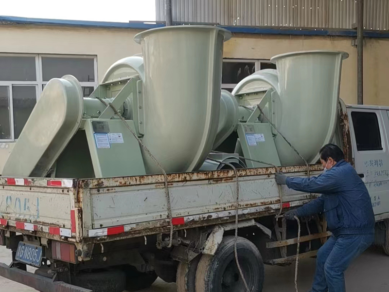 玻璃鋼風(fēng)機(jī)